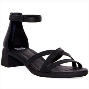 Eileen Fisher Black Strappy Sandals